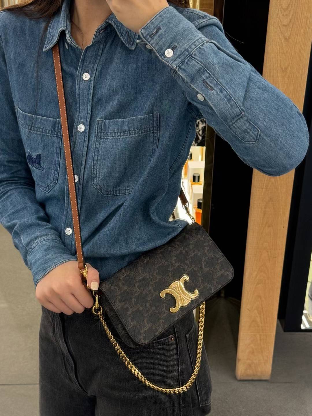 Celine cow leather chain bag