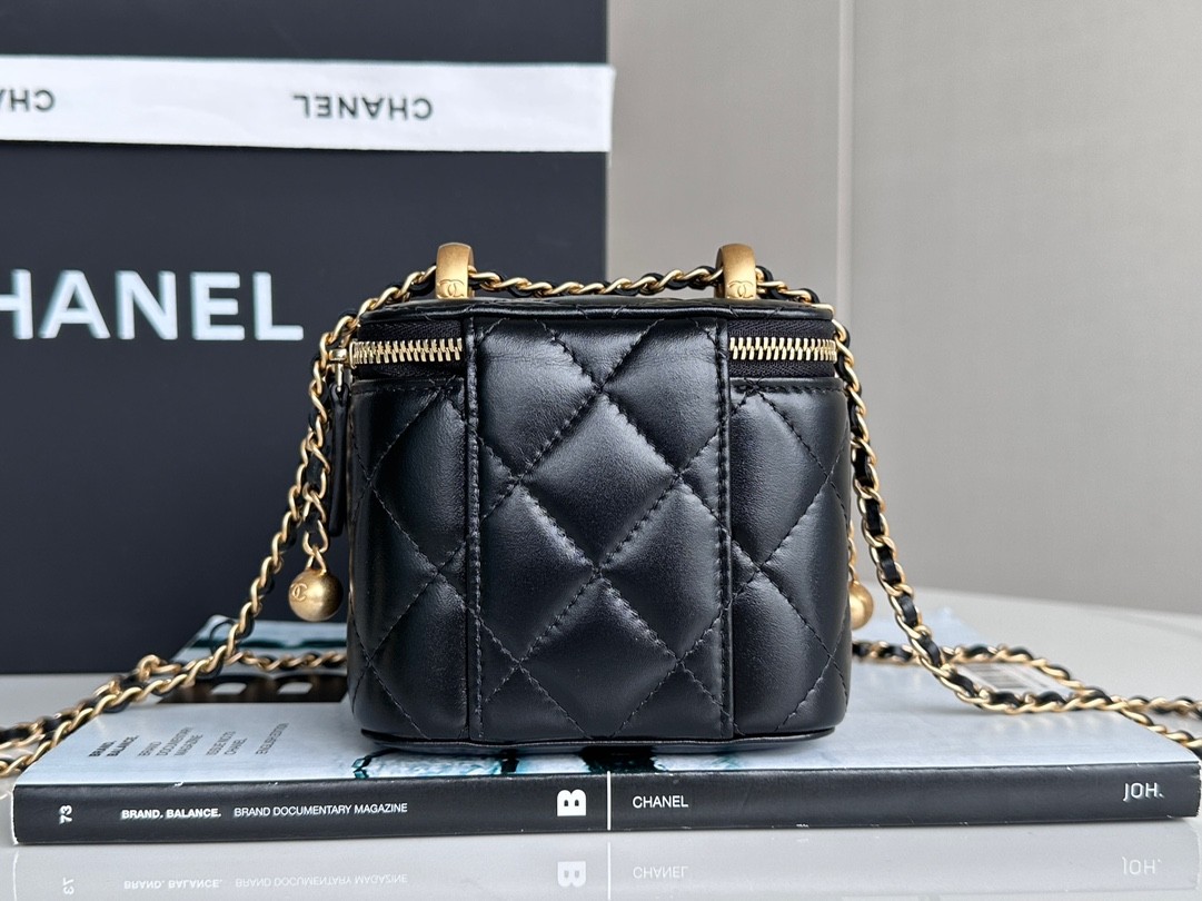 CHANEL Superior Workshop double gold beads small box black genuine leather