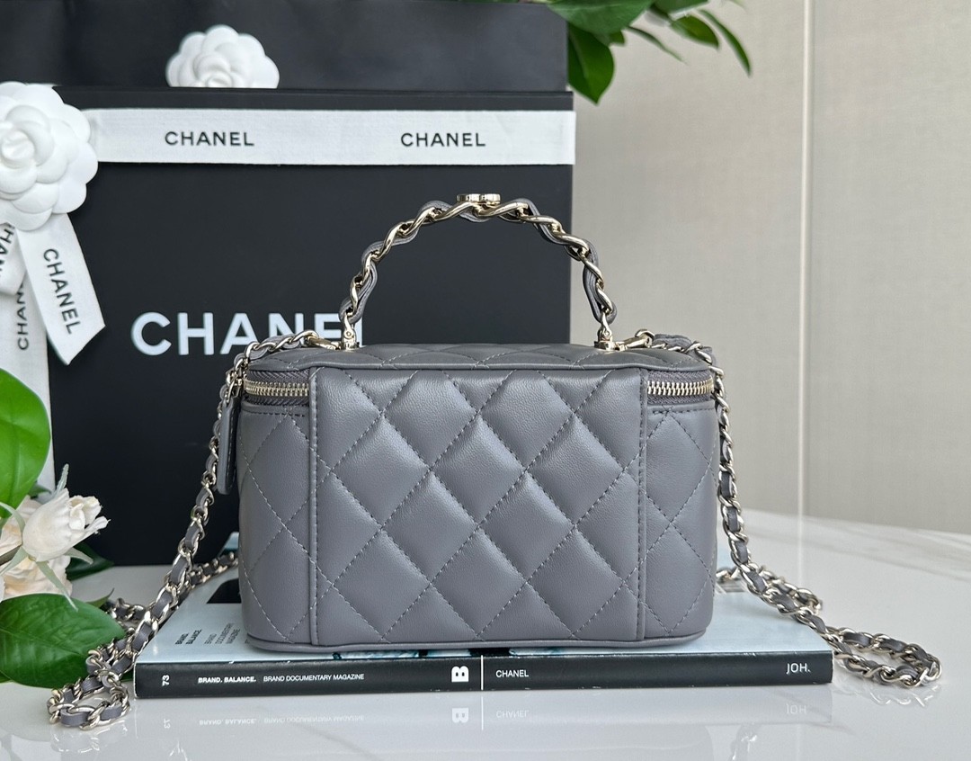 Chanel 23K leather metal handle long box bag blue black