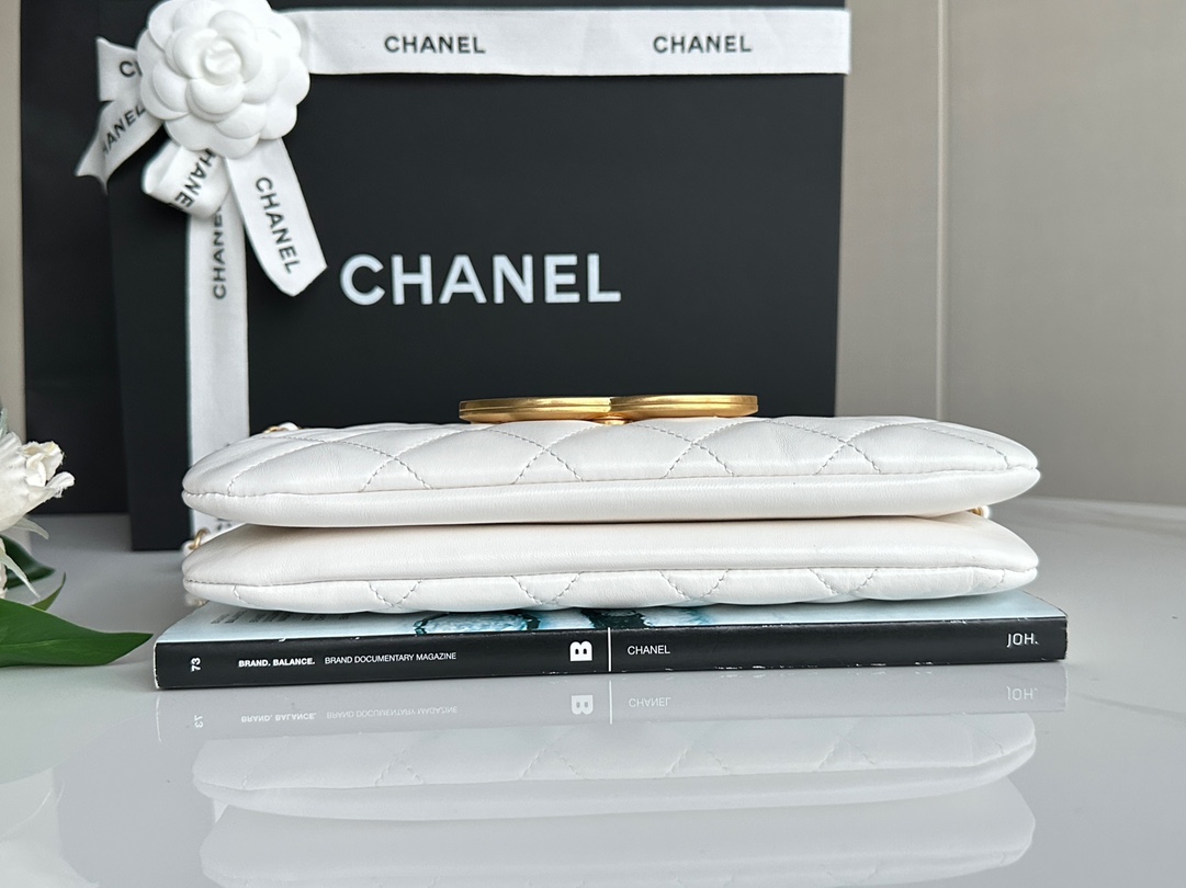 Chanel 24C "Big Double C Series" baguette bag