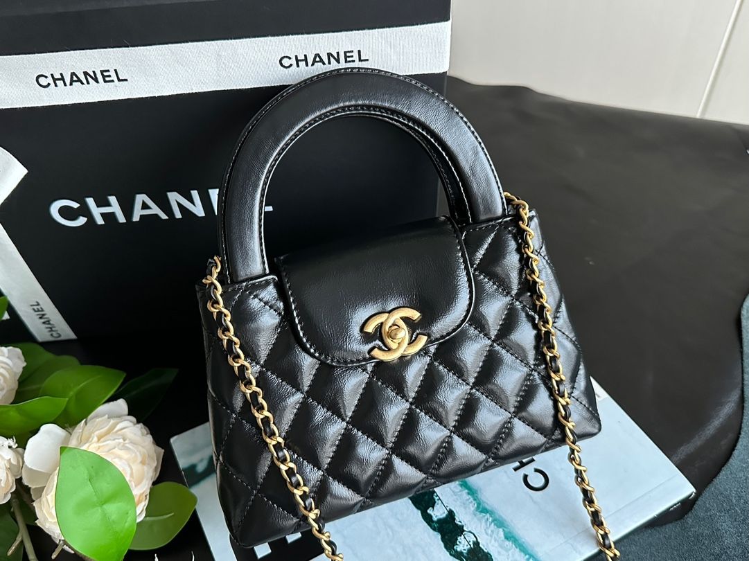 Chanel 23K Kelly handbag three colors