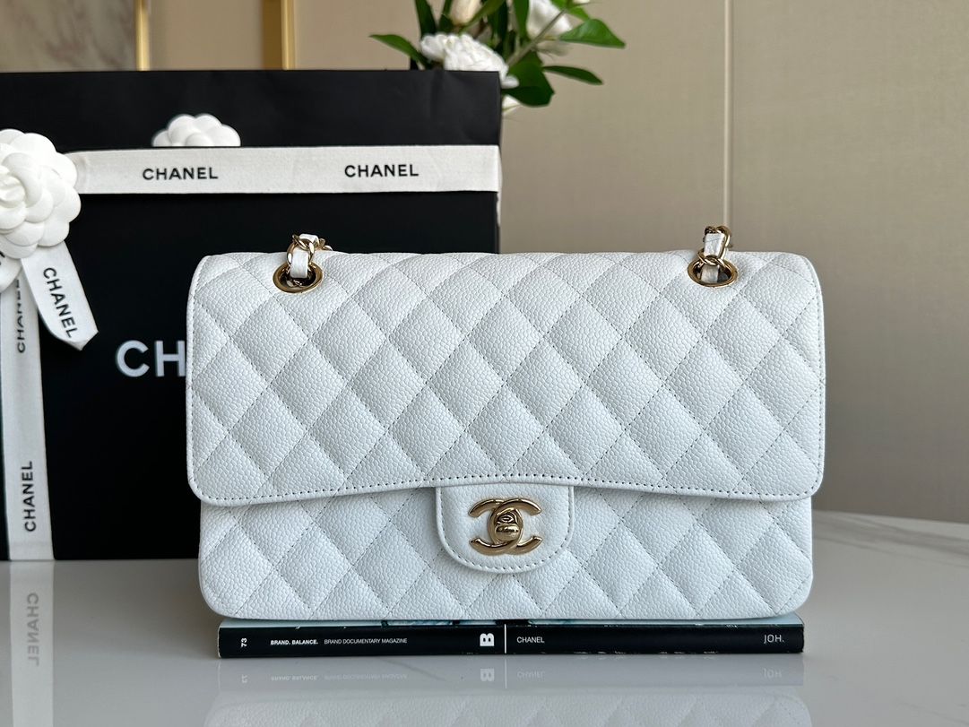 CHANEL Classic 11.12 Handbag