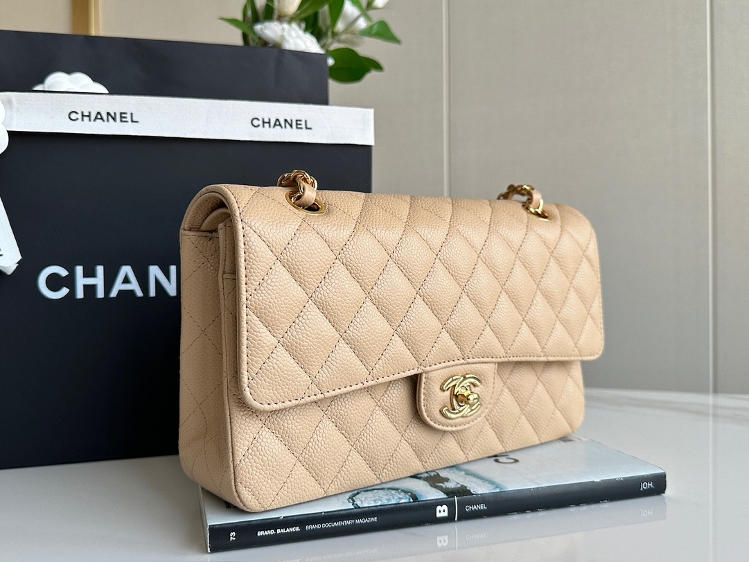 CHANEL Classic 11.12 Handbag