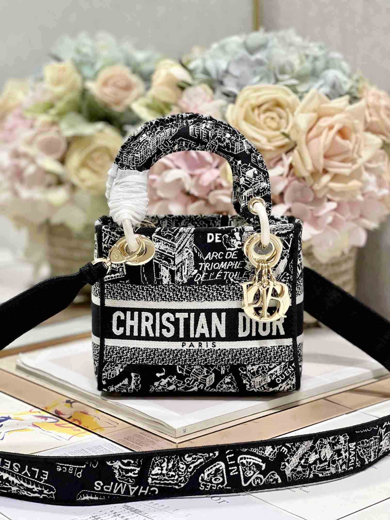 DIOR Mini Lady D-Lite Handbag