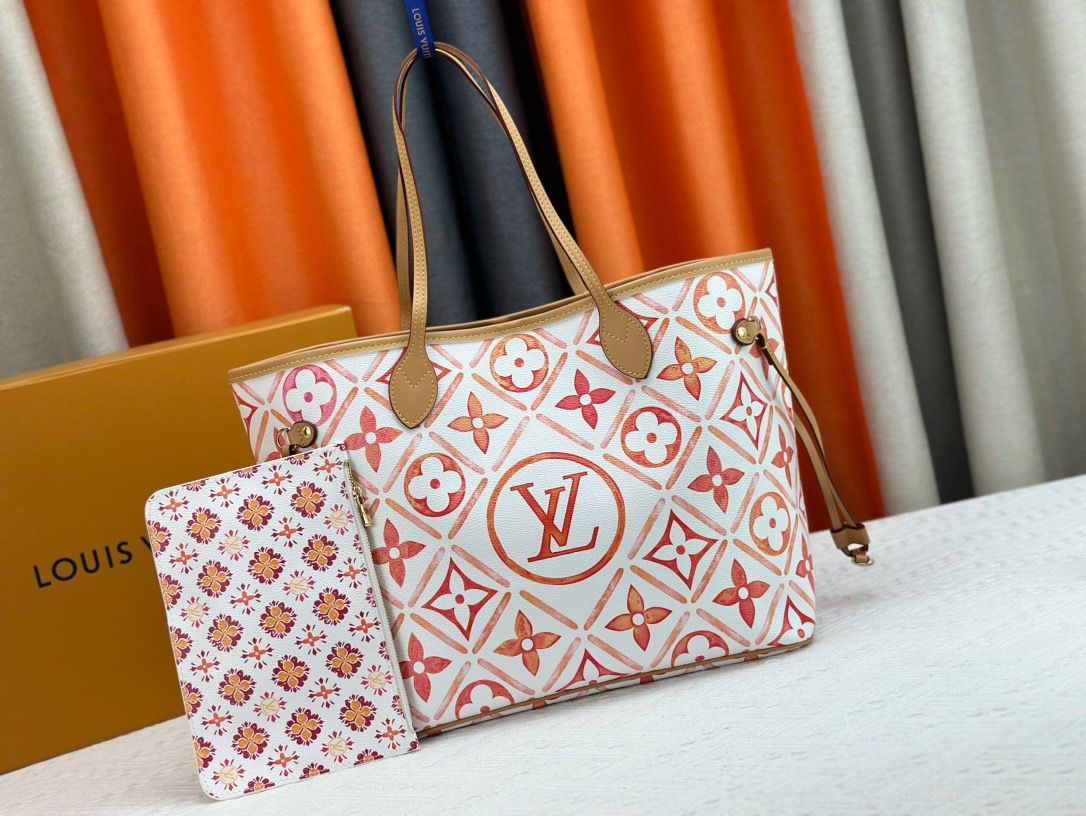 Louis Vuitton Neverfull MM Handbag