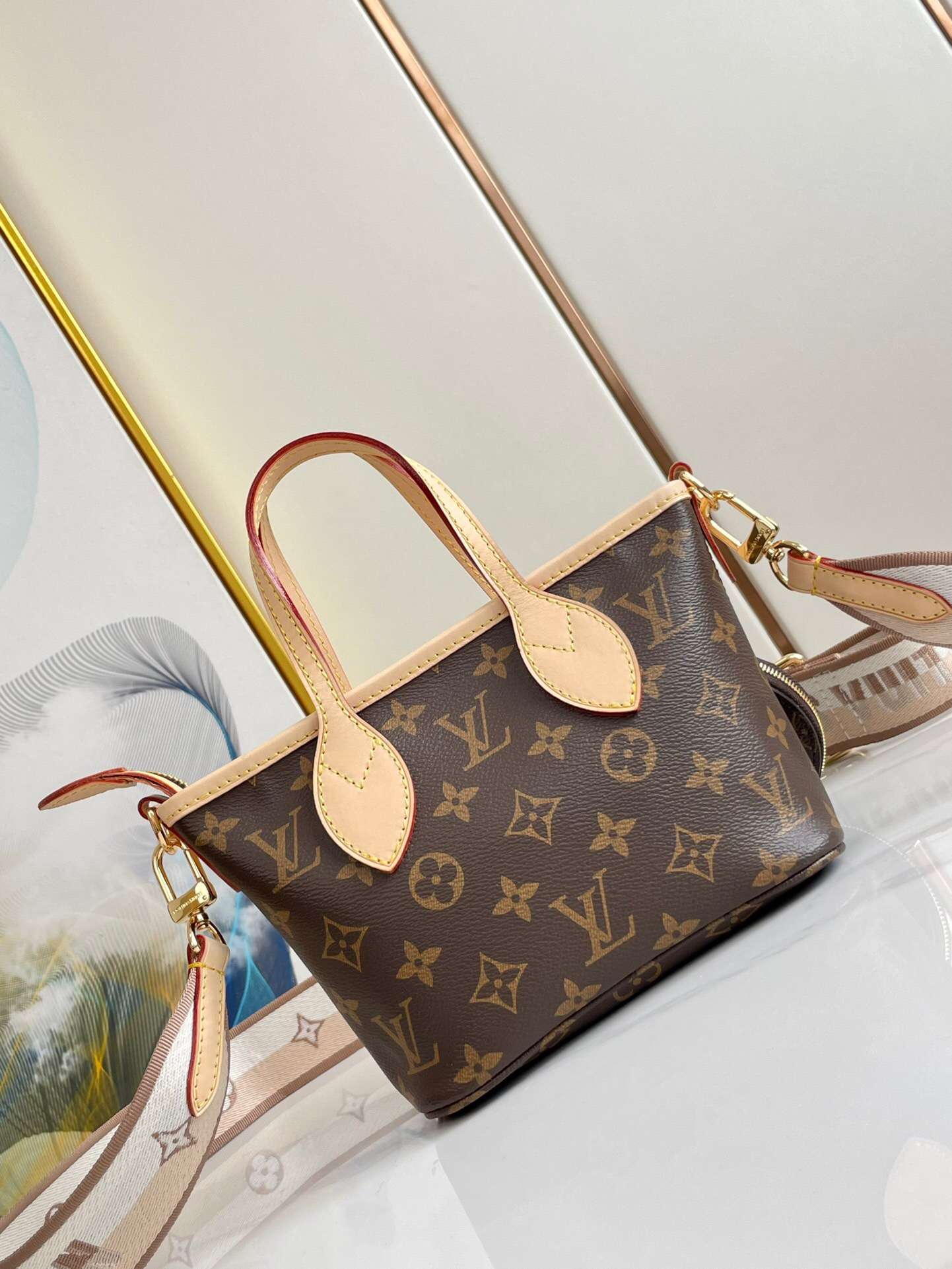 Louis Vuitton NEVERFULL BB handbag M46705