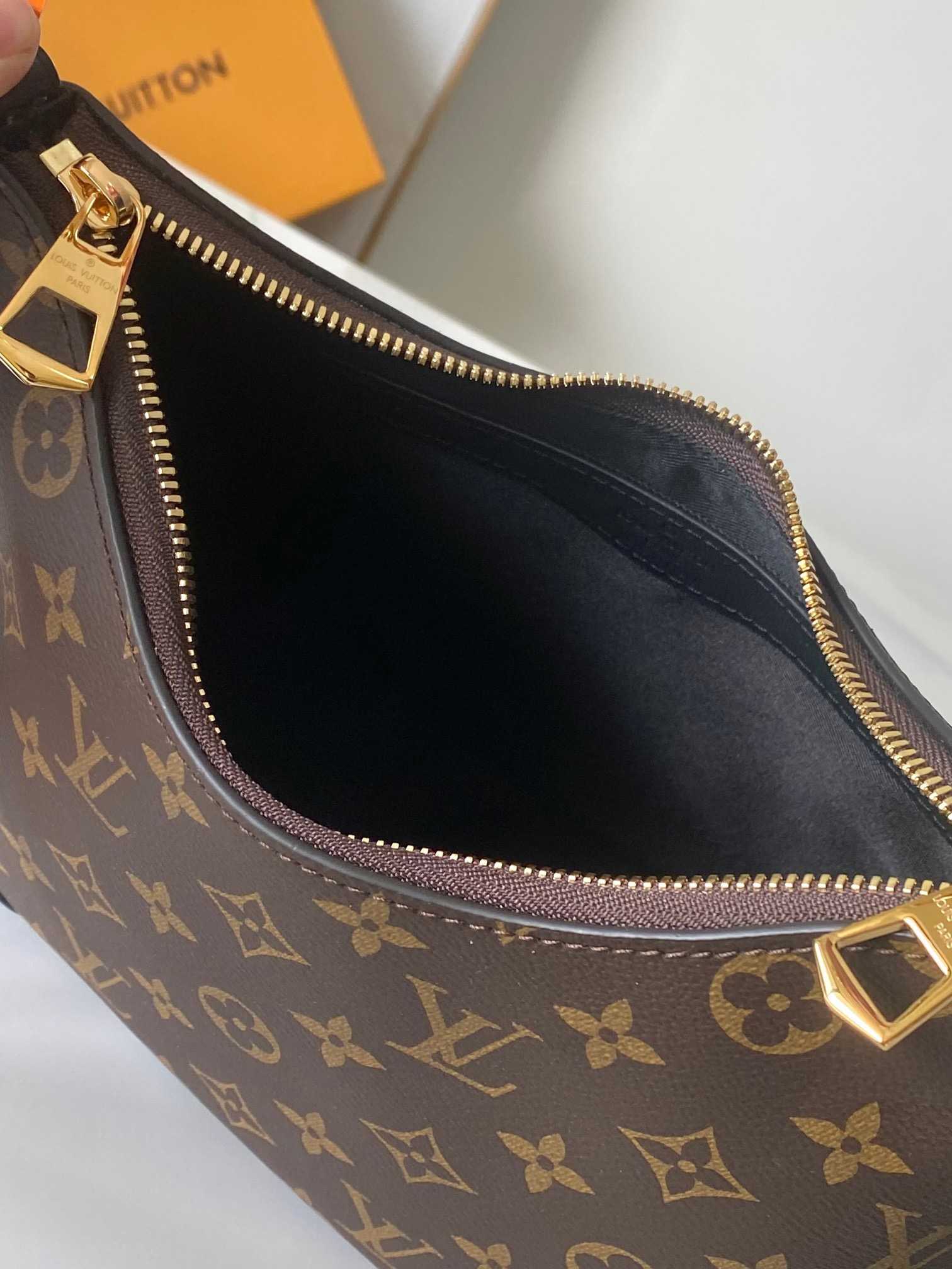 Louis Vuitton BOULOGNE Handbag