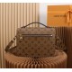 Louis Vuitton POCHETTE METIS Handbag M44876