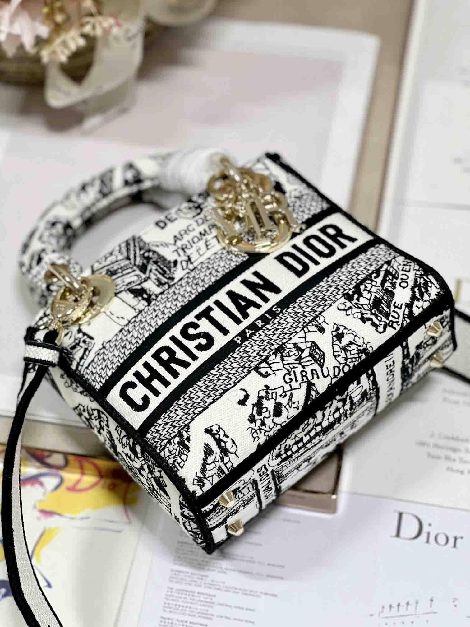 DIOR Mini Lady D-Lite Handbag